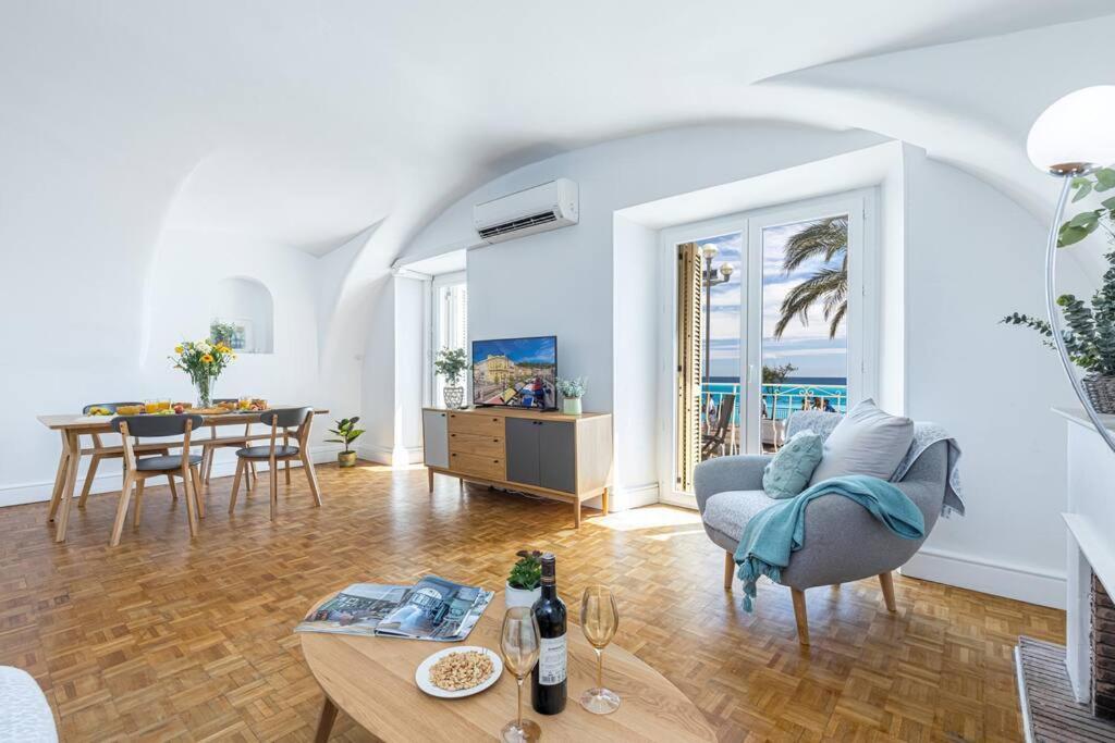 Ponchette - Independent House Promenade Des Anglais Ницца Экстерьер фото